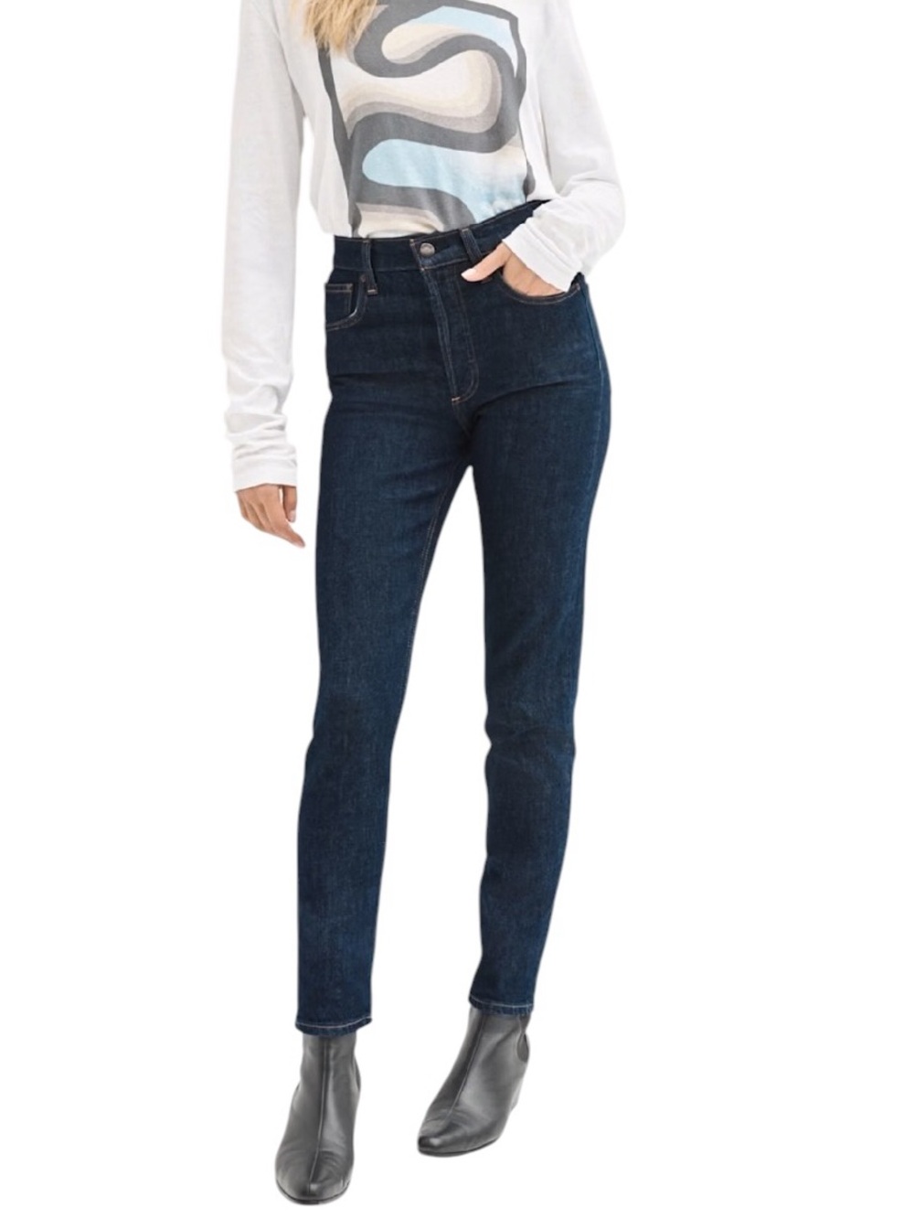 Denim Forum Yoko High Rise slim jeans in dark blue size 28 like new condition